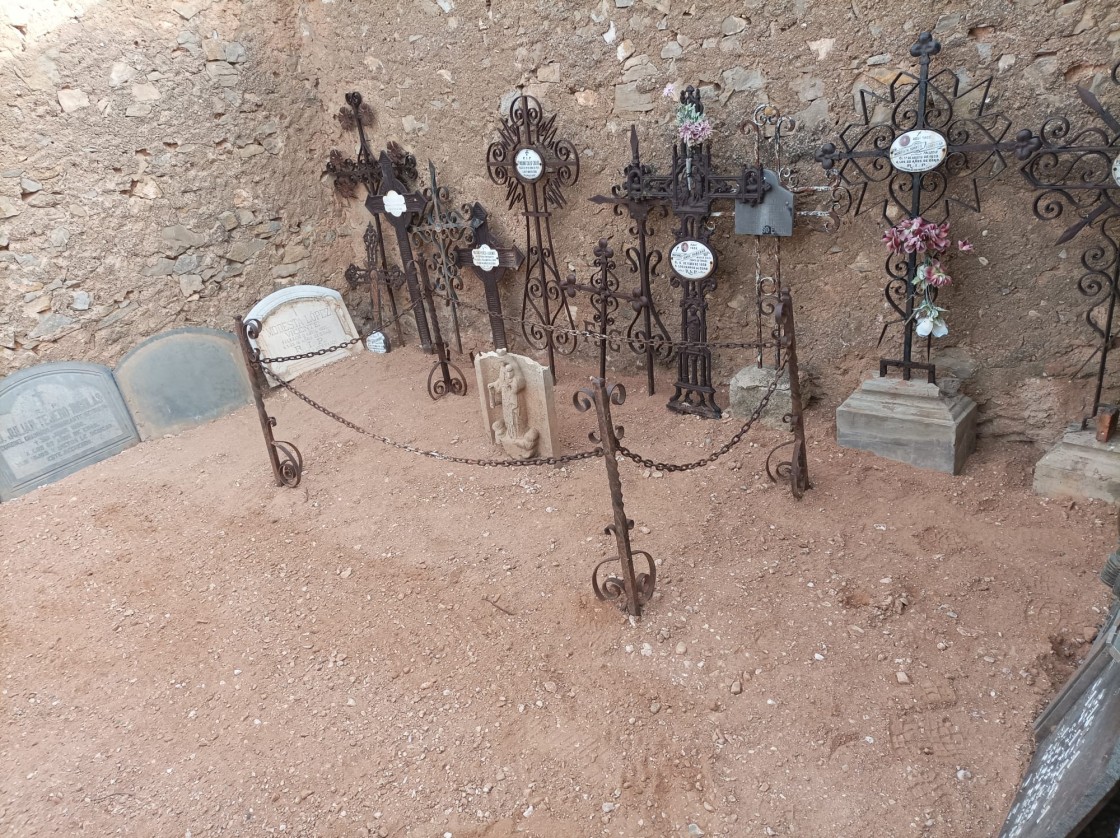 El patrimonio funerario de Villarquemado se puede visitar en el antiguo cementerio civil