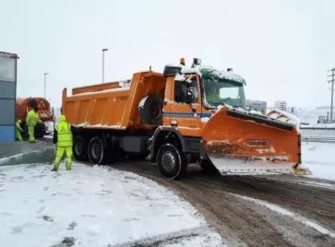 La provincia dispone de 39 máquinas quitanieves dotadas por el Mitma para la campaña invernal