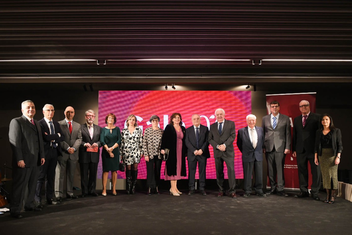 El Colegio de Gestores de Aragón y La Rioja celebra en Teruel su gala bianual con varios reconocimientos