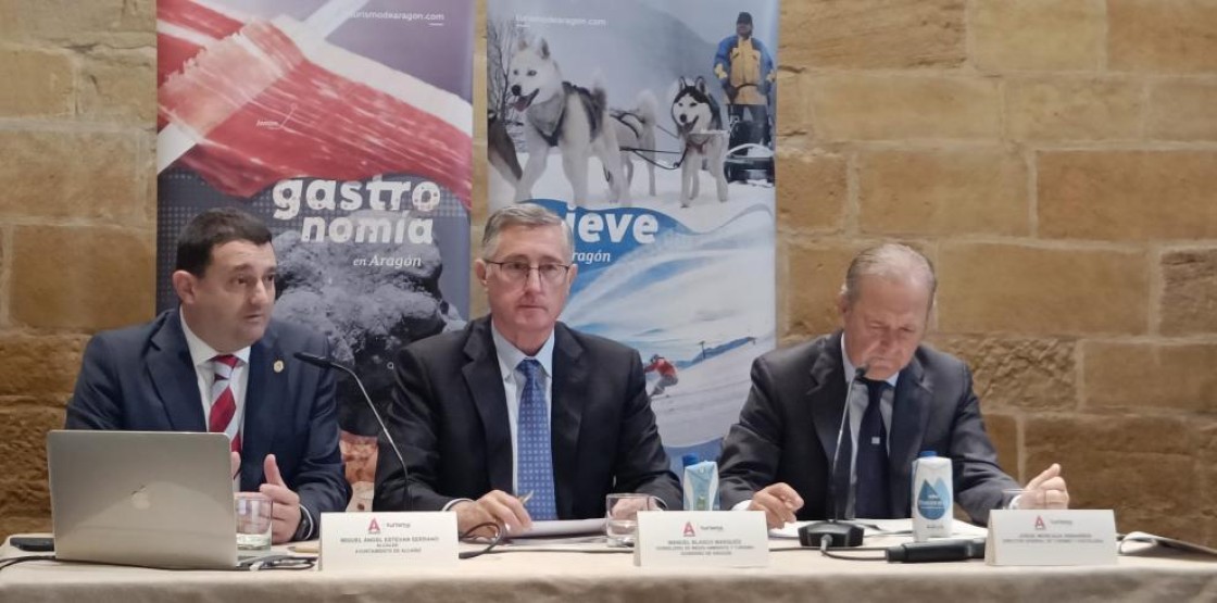 Blasco espera cerrar un 2023 con niveles récord de ocupación turística en Aragón