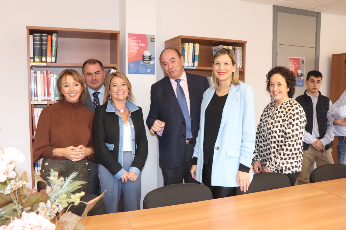 La Uned estrena su sala de estudio en las instalaciones de su extensión de Calamocha