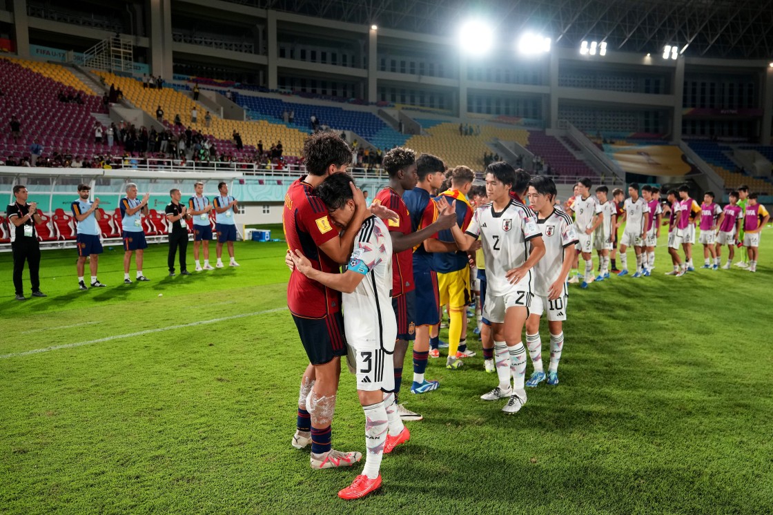 La España sub 17 del turolense Juan Hernández exhibe paciencia para doblegar a Japón y ya está en cuartos