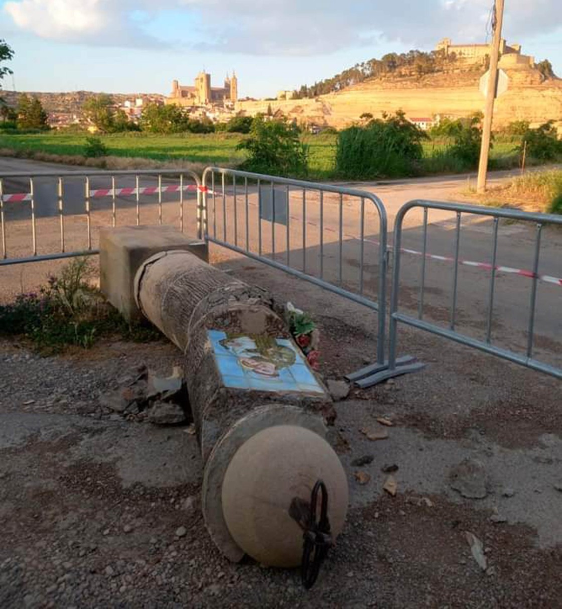 Un monumento de José Miguel Abril repondrá el peirón alcañizano de San Antonio