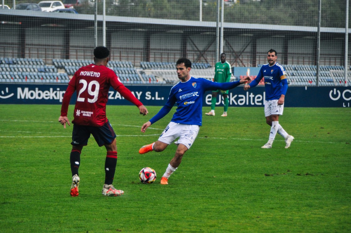 El CD Teruel sigue mejorando su imagen, pero el primer triunfo se le resiste (1-1)