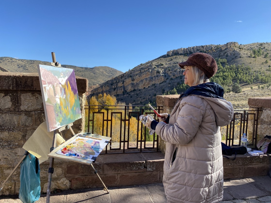 Conchi Aguilar, becaria del Curso de Pintura de Paisaje de Albarracín: “Llegué a Albarracín con tanta ilusión tras una enfermedad  que me mimeticé con el paisaje”