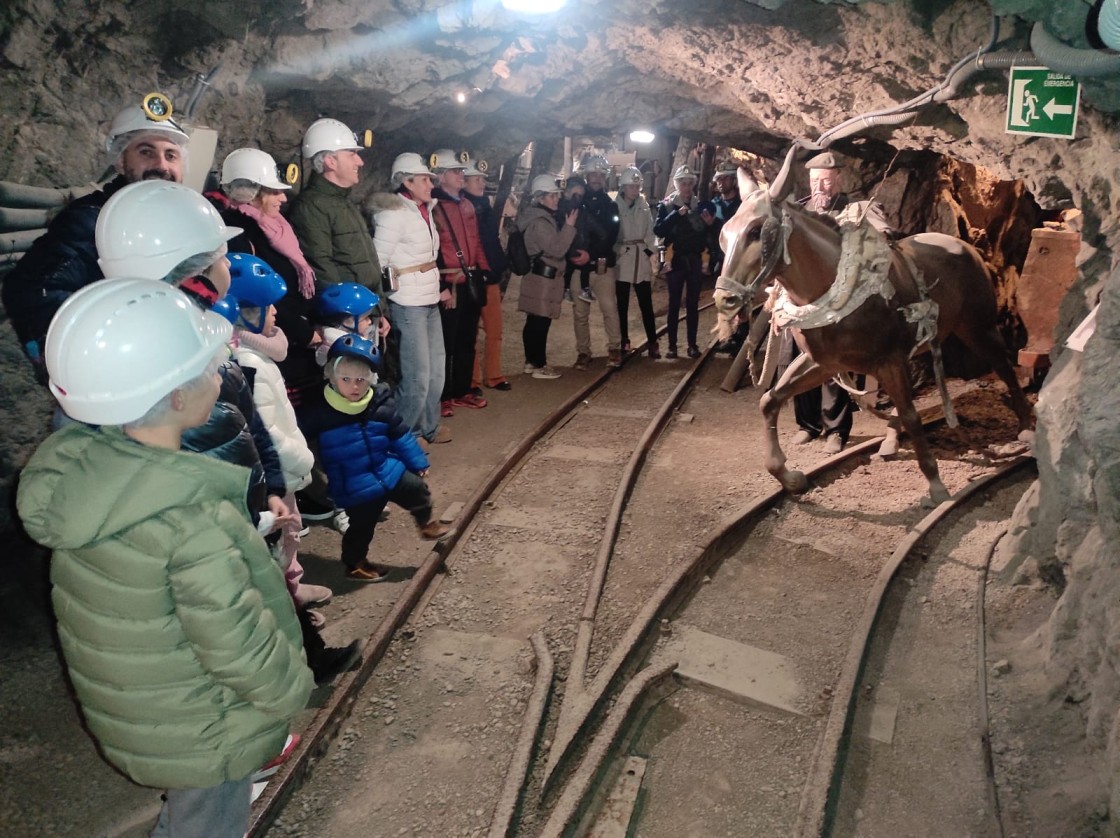 El Museo Minero de Escucha alcanza este puente el número de visitantes registrado antes de la pandemia