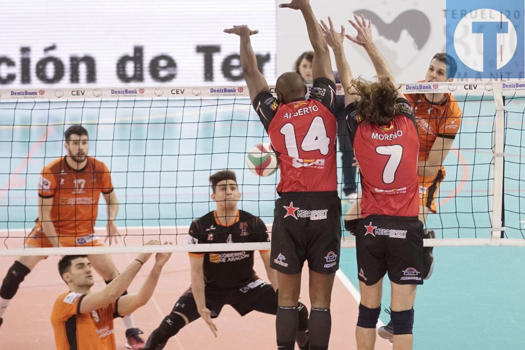 El CV Teruel, contra las cuerdas tras perder los dos primeros encuentros de semifinales de Superliga