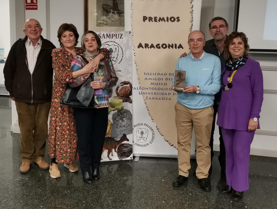 Sampuz otorga un Premio Aragonia a los Amigos del Patrimonio Geológico de Teruel