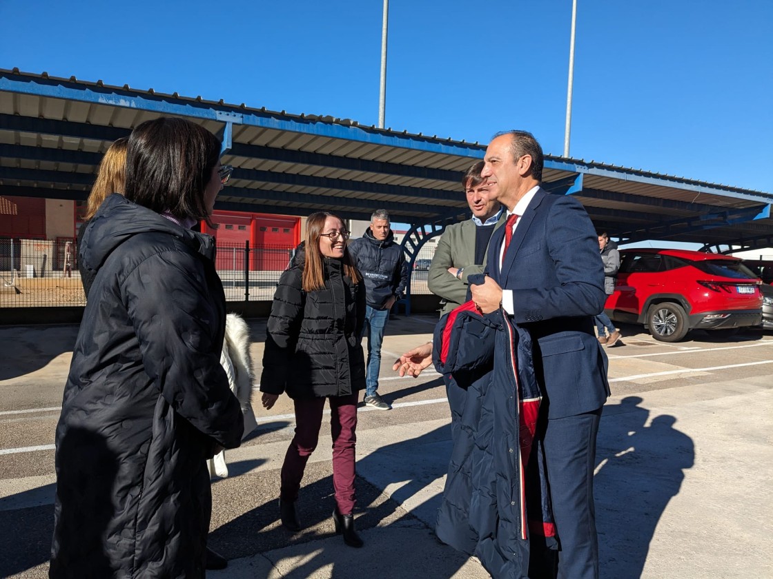 La equipación de los nuevos hospitales de Teruel arranca en enero y se hará a la par que las obras