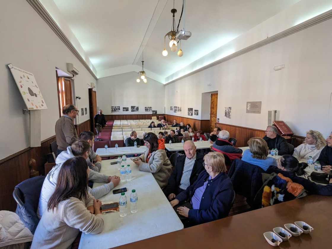 El Panel de Cata de Trufa Negra  realiza un taller sensorial en Chelva