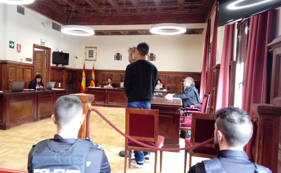 El TSJA ratifica la condena por apuñalar a un hombre en La Zona