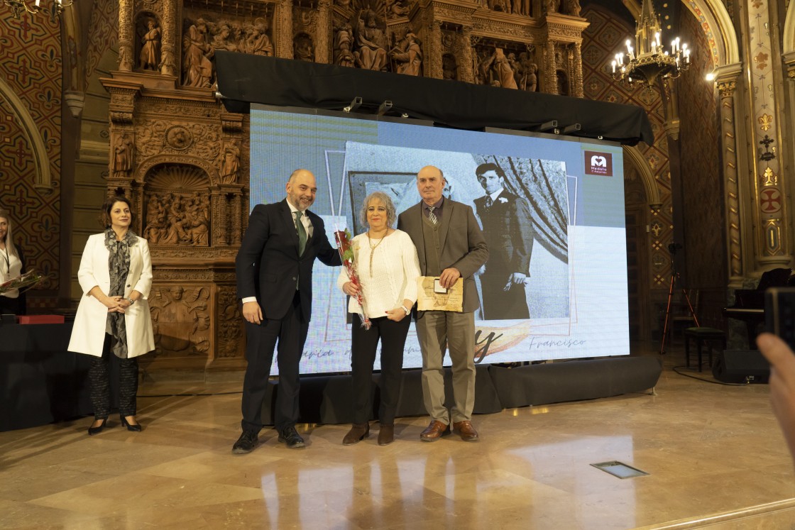 El CITT logra el récord absoluto de Medallas de los Amantes con 83 matrimonios