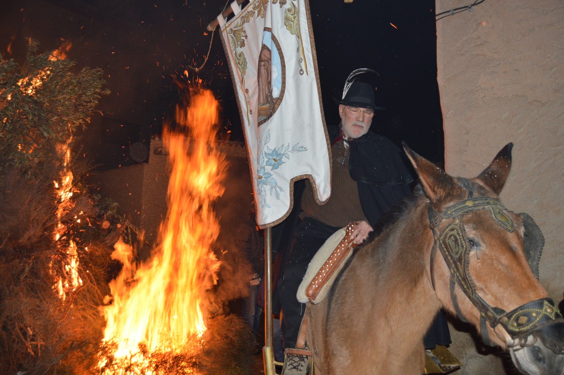 Estercuel celebra  el sábado una Santa Encamisada con doble efeméride