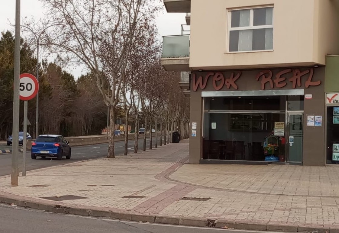 Un policía nacional y dos guardias civiles salvan la vida de una bebé en un restaurante