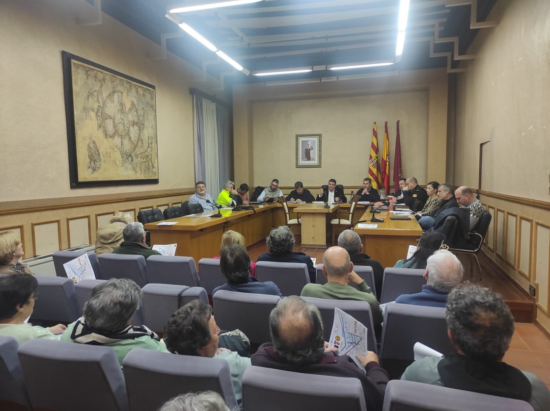 Los vecinos de Cantagallos muestran  su preocupación por las obras del vial de acceso al nuevo hospital de Alcañiz