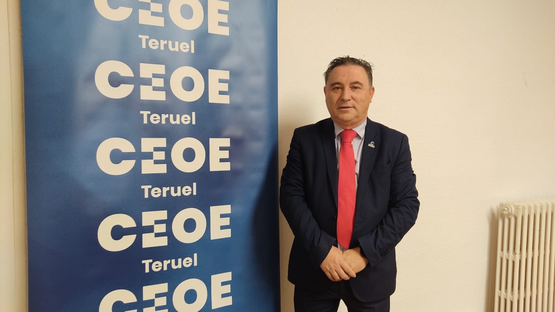 Juan Ciércoles, presidente de CEOE Teruel: “Las energías renovables son  el petróleo del futuro, pero hay  que consultar al propio territorio”