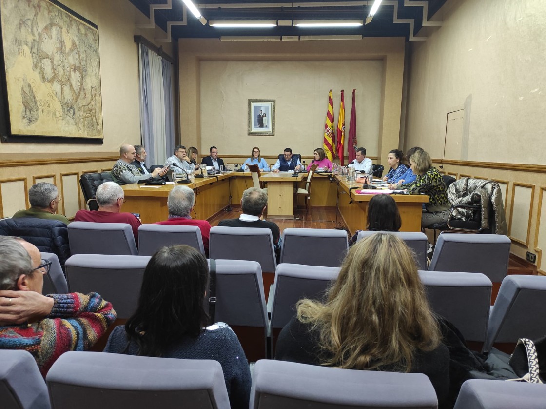 Alcañiz encarrila los Presupuestos de 2024 con su presentación al Consejo de Ciudad