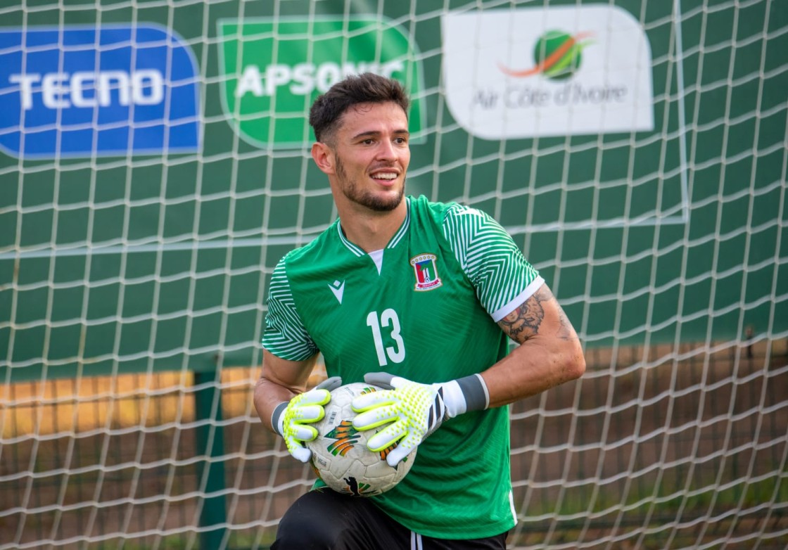 Aitor Embela, hijo del exdelantero del CD Teruel, triunfa en la Copa de África