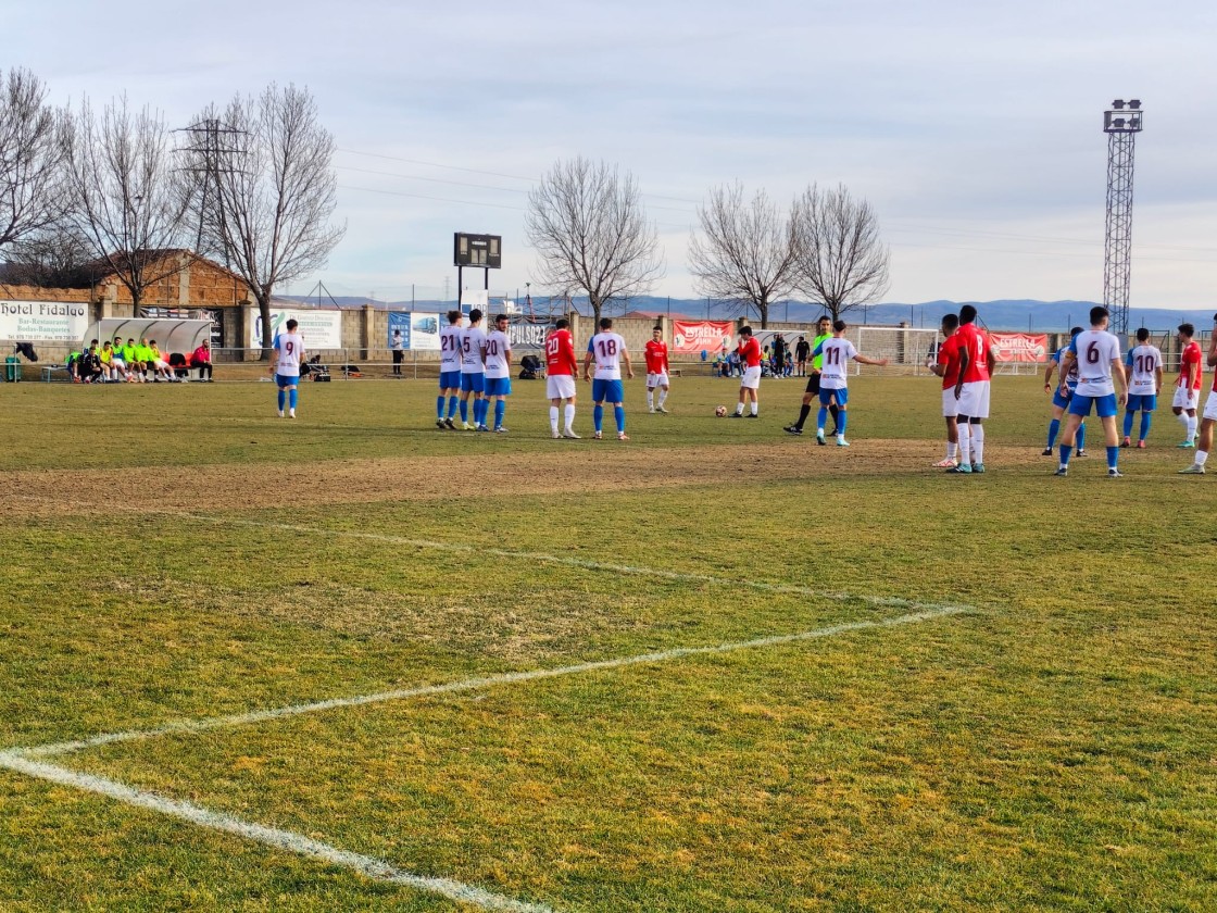 El Calamocha pone fin a su mala racha con un triunfo desde la defensa (1-0)