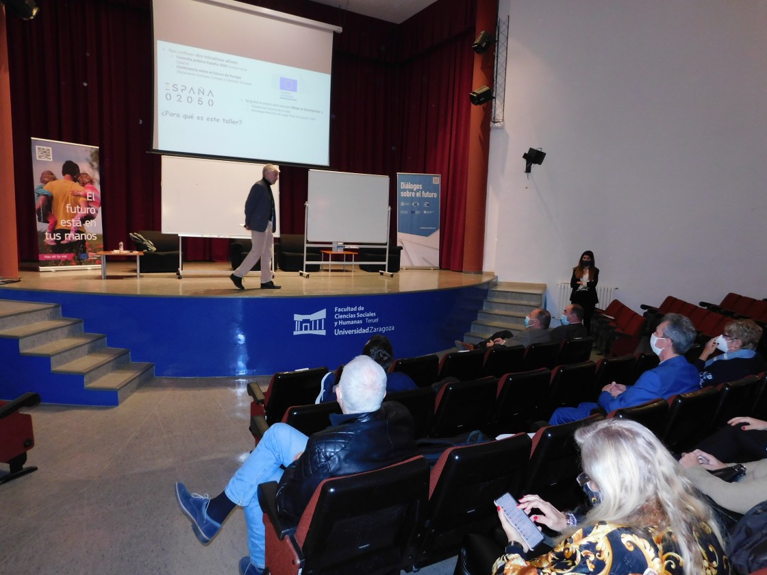 Europa incide en que el Pacto Rural no puede lograrse sin la implicación de los territorios