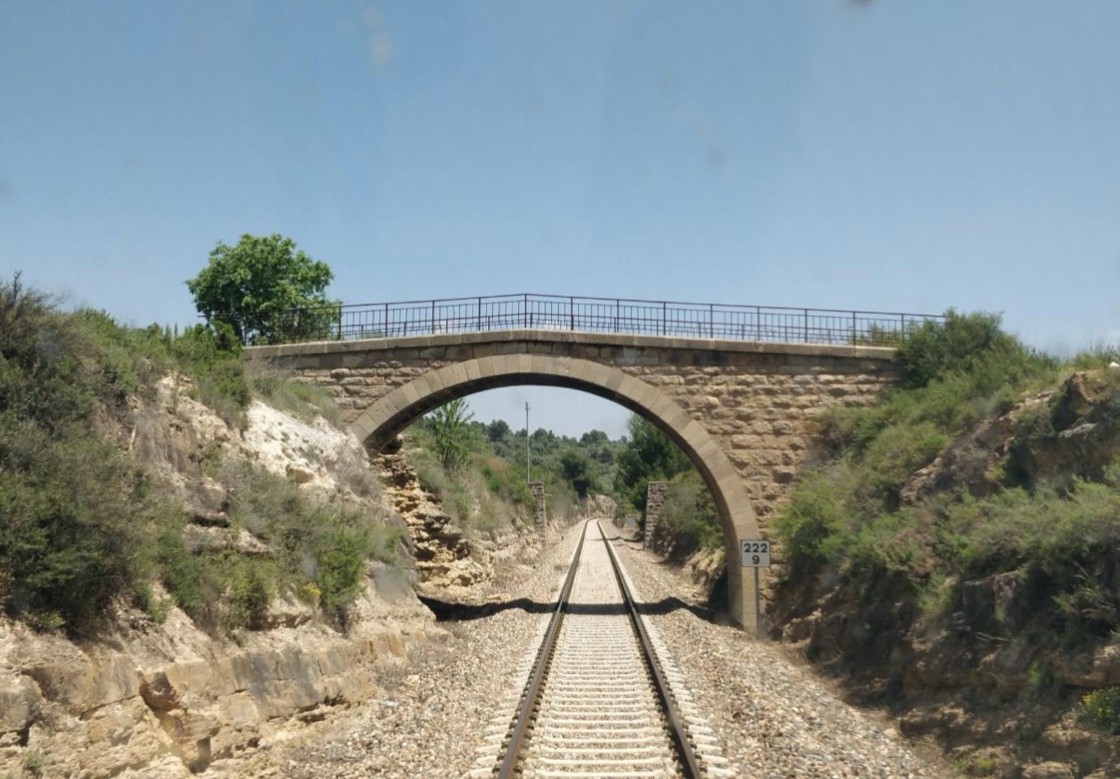 La ampliación del gálibo de los túneles del ferrocarril obligará a hacer cortes en la vía durante meses