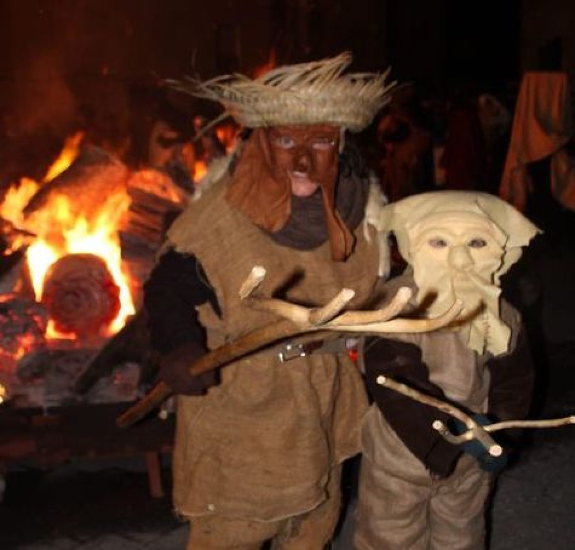 Zarragones y diablos regresan a Luco de Jiloca para cumplir con la tradición