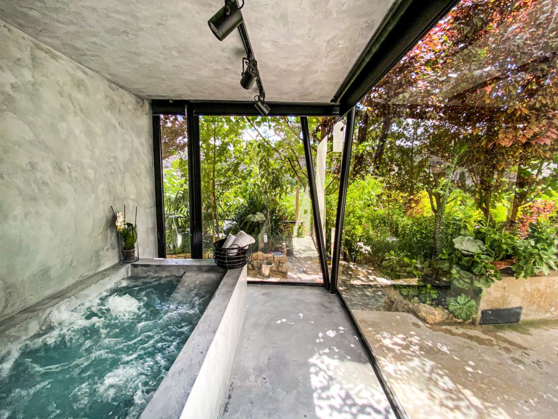 Casas con piscina: la opción perfecta para una escapada de verano inolvidable