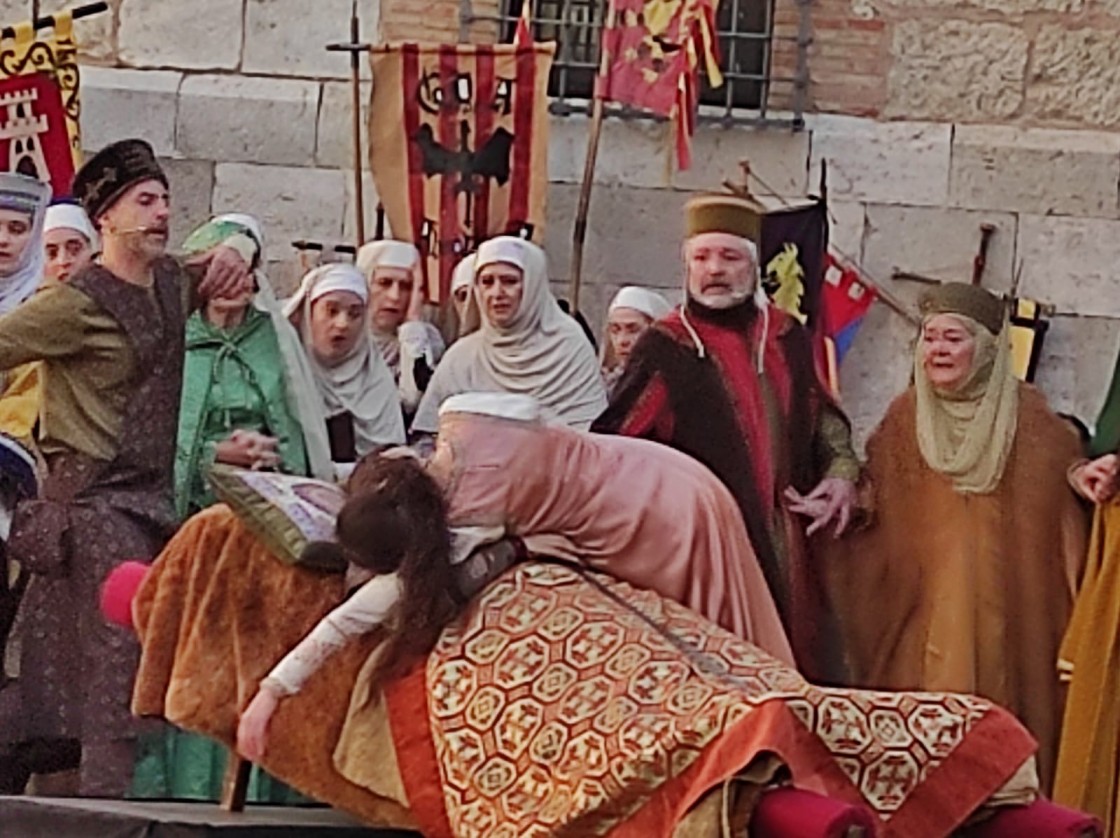 Isabel de Segura muere tras besar a su amado Diego y Teruel se apresta a despedir a sus Amantes