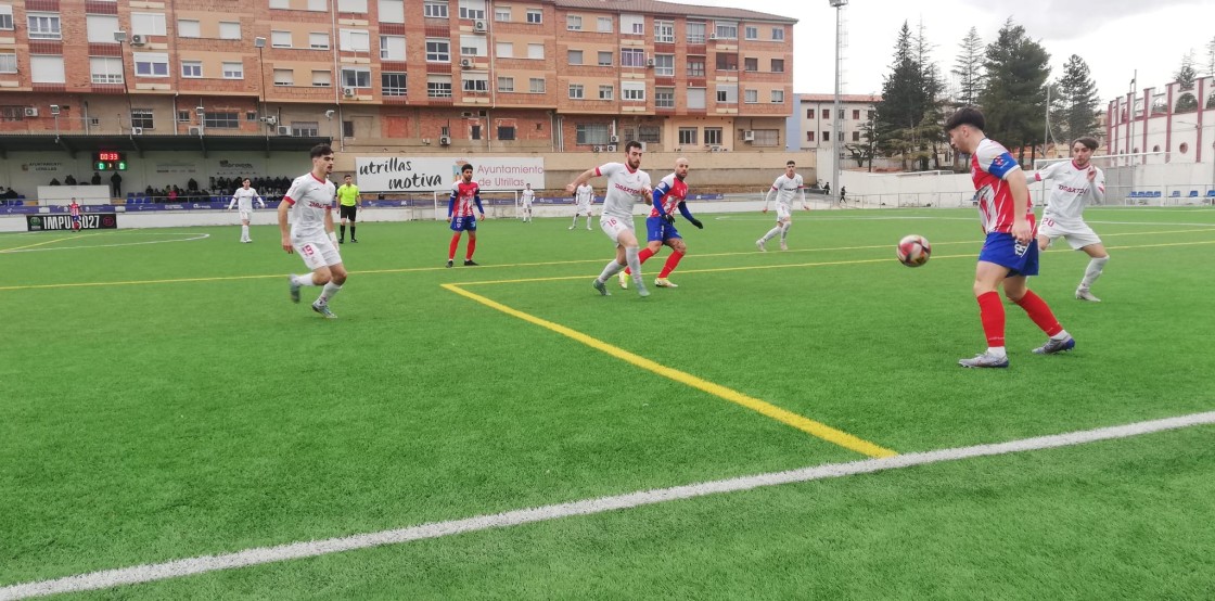 El Utrillas aplaza la oportunidad de asaltar la zona de ‘play-offs’ (1-2)