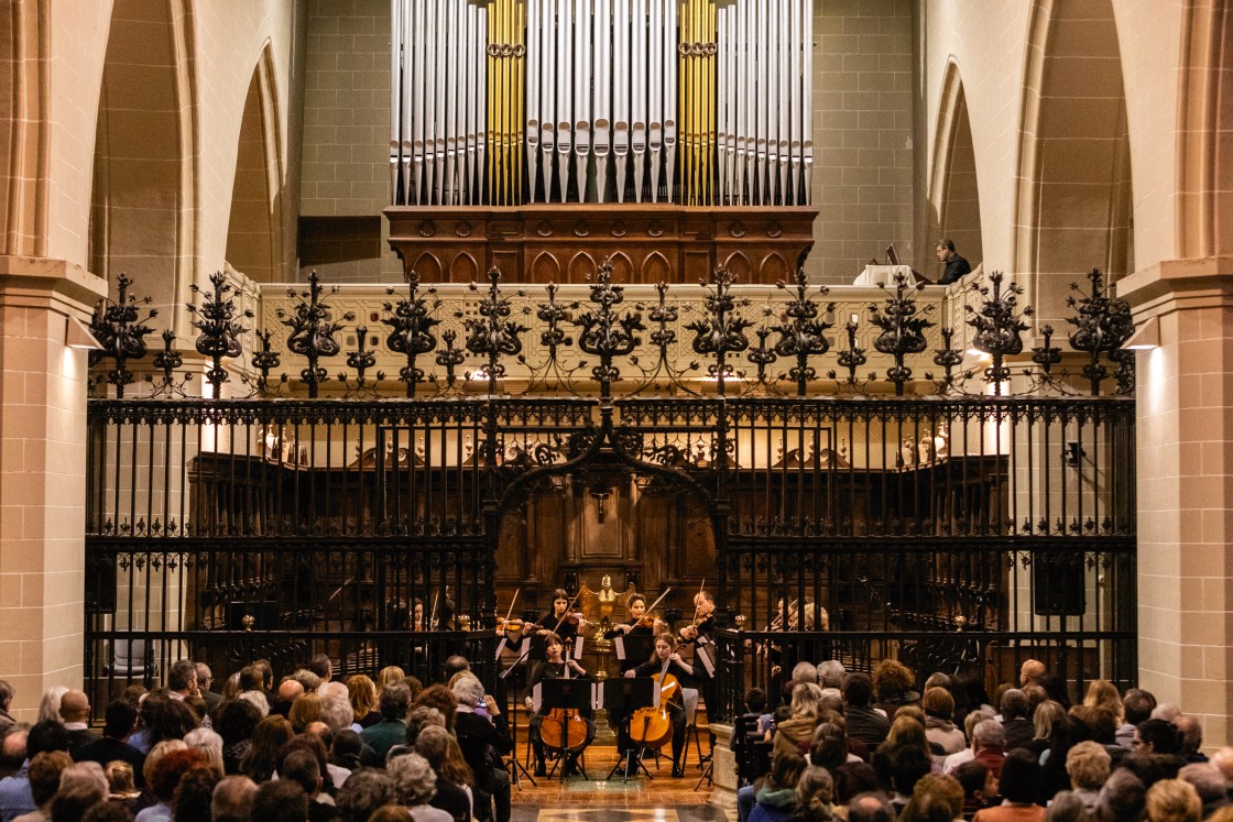 La simetría de Mozart y las notas chispeantes de Vivaldi se funden en un concierto único