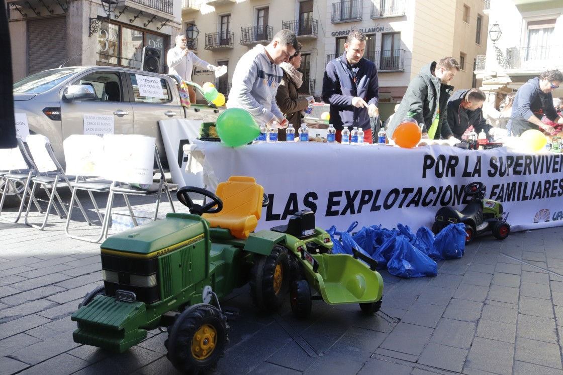 Las organizaciones agrarias cuentan cómo los intermediarios