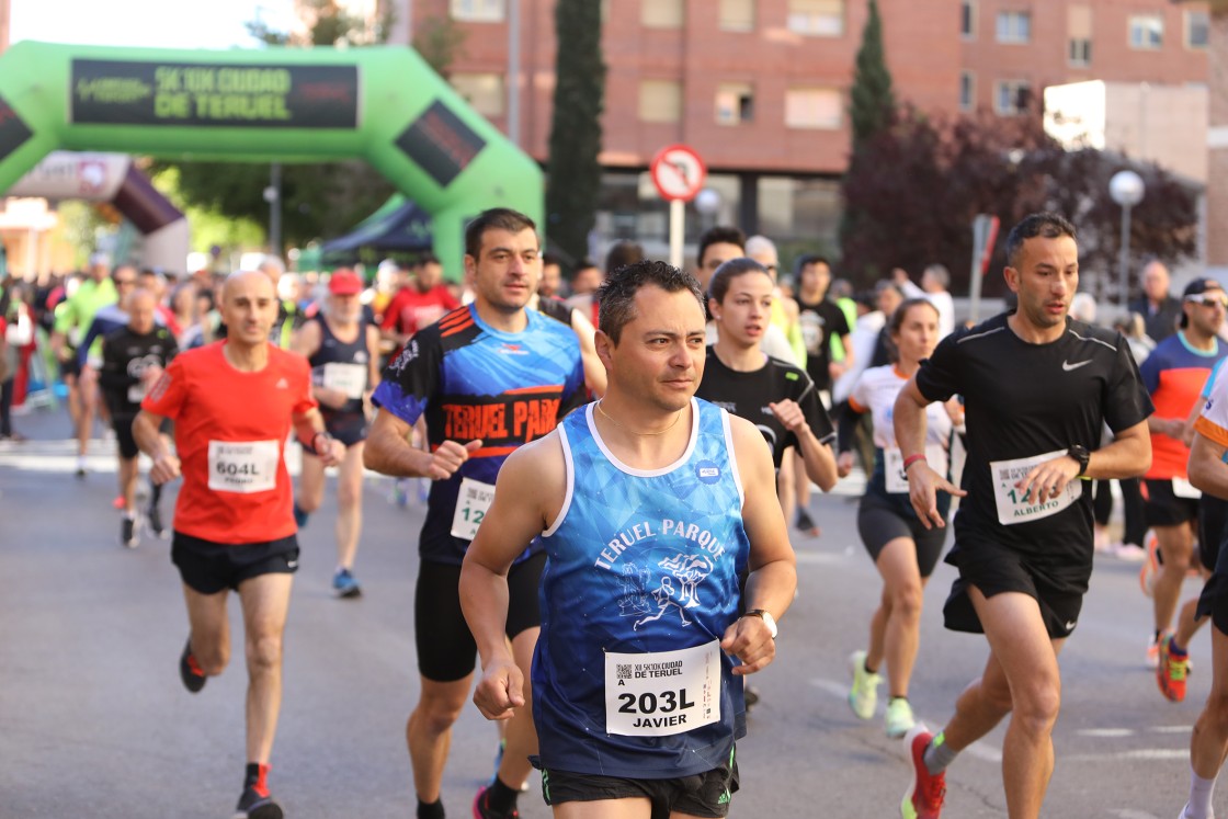 Cerca de 400 corredores tomarán El Ensanche el domingo para la 10K