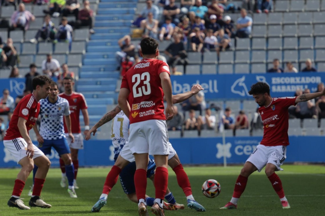 Meritorio empate del Teruel, que se sobrepone a las adversidades en Sabadell (1-1)