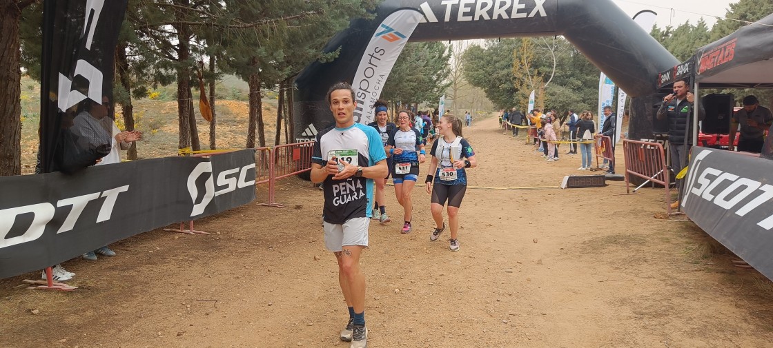 Blánquez y Villanueva reinan en la Jamón Trail de Calamocha