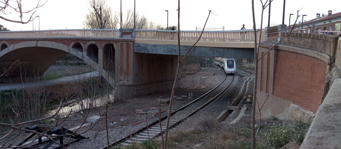 Un total de 43 empresas optan a los trabajos de ampliación de los gálibos de la línea Zaragoza-Teruel-Sagunto