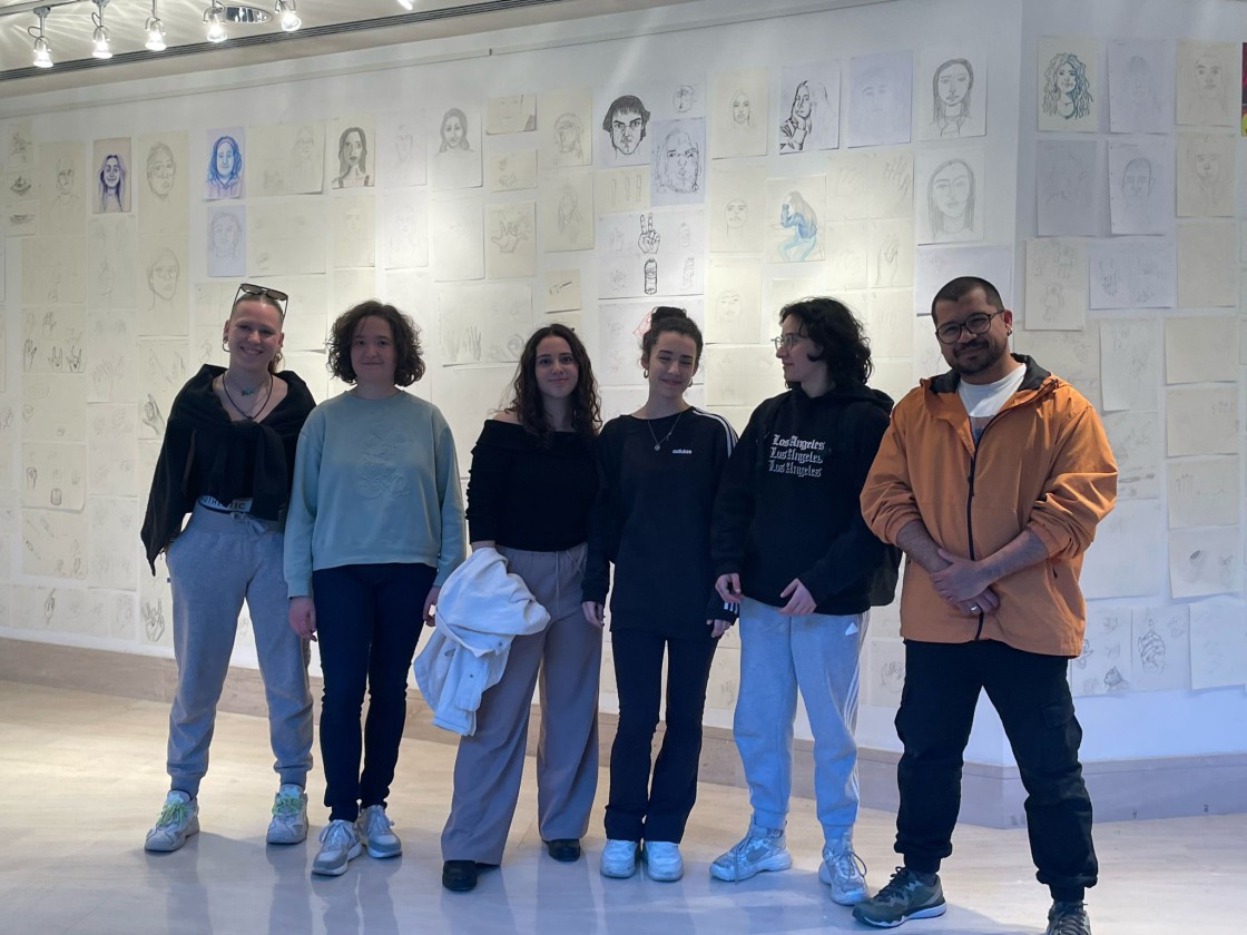 Los alumnos de primero de Bellas Artes clausuran ‘Línea: el arte de aprender a ver’