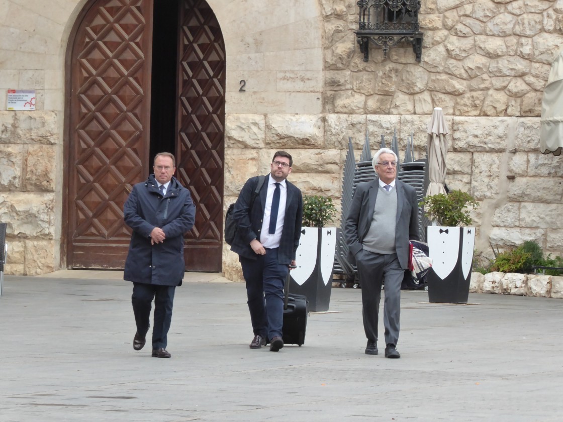 Jesús Lobera niega ante el juez que hubiera arbitrariedad en los informe del Inaga sobre dos parques eólicos en Teruel