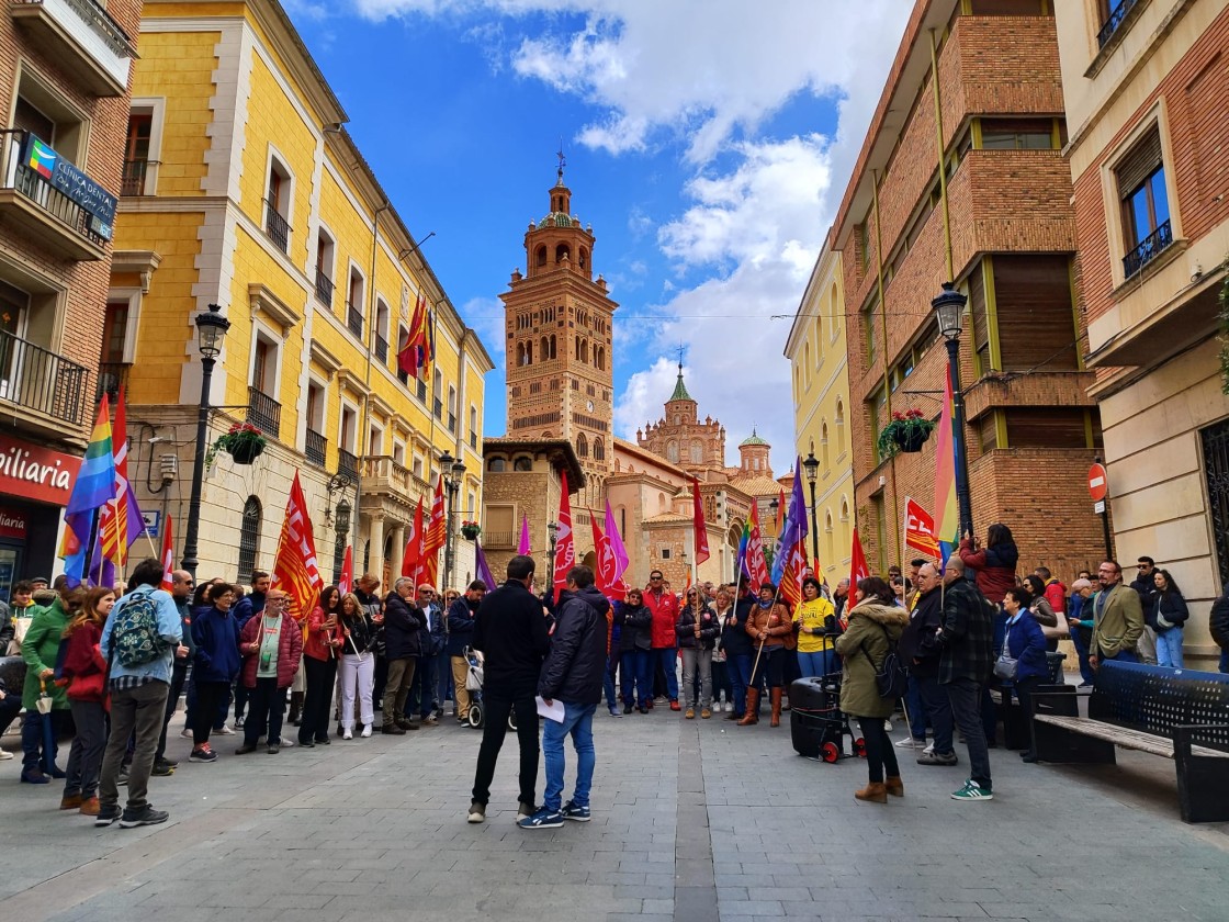 CCOO y UGT exigen que se concreten todos los proyectos empresariales anunciados