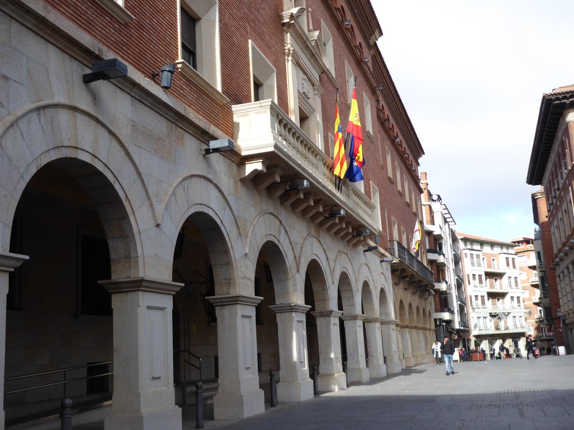 El Tribunal Superior de Justicia de Aragón reduce de seis a un año una condena por una agresión sexual a su expareja