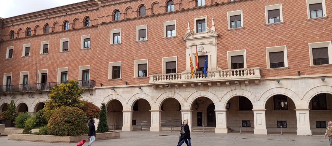 Condenado a un año y nueve meses un cliente que pegó al propietario de un restaurante en Teruel