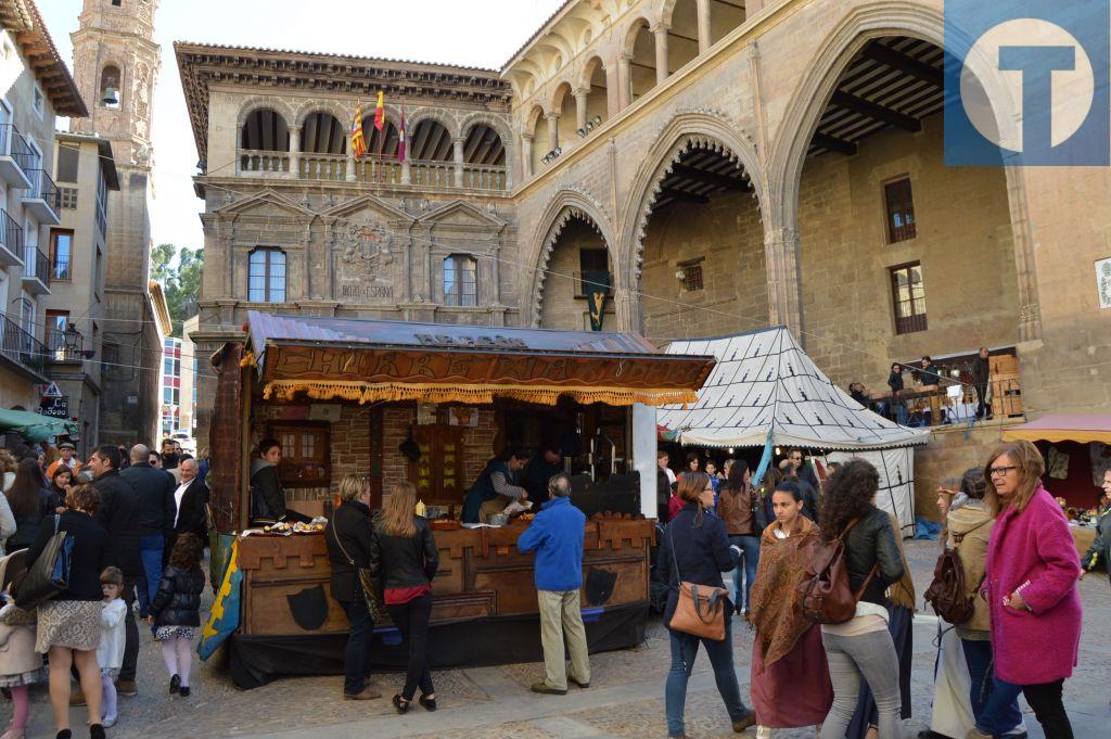 Arranca el Mercado Medieval de Alcañiz con 70 expositores