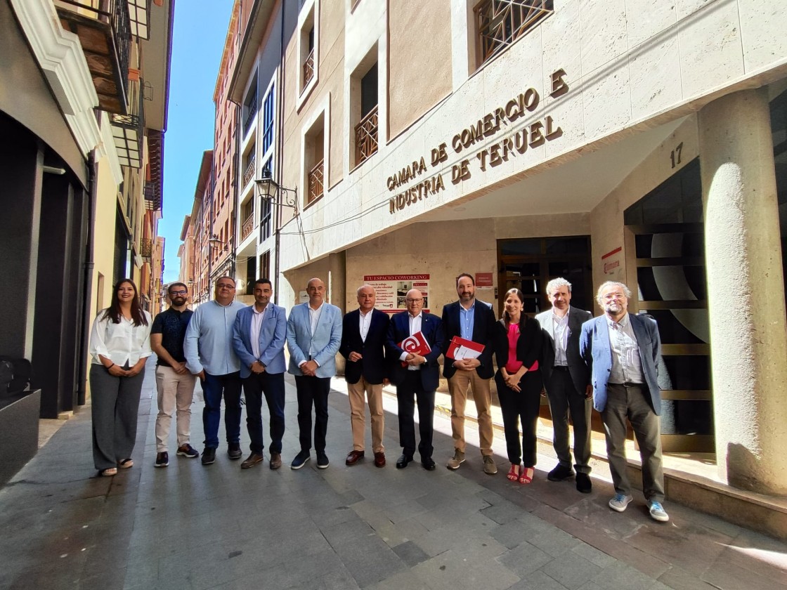 Los micropueblos catalanes sostienen que los multiservicios se adecúan a sus necesidades