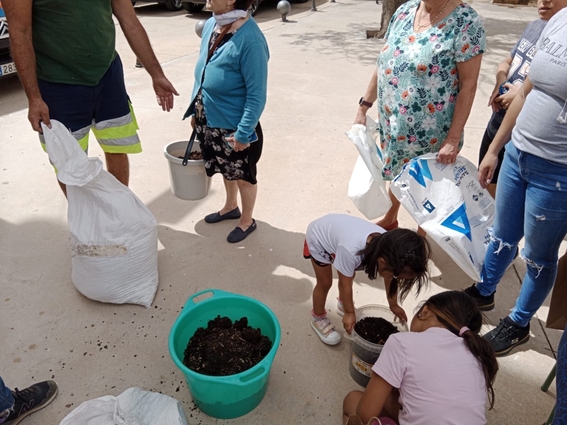 El Bajo Aragón ampliará a todos sus pueblos la fórmula de reciclaje por composteras