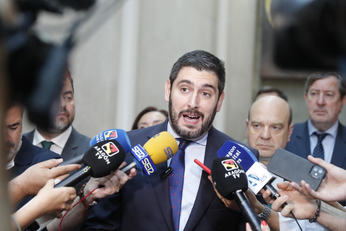 Vox propondrá la creación de una ley de protección del paisaje en Aragón para limitar la instalación de parques de renovables