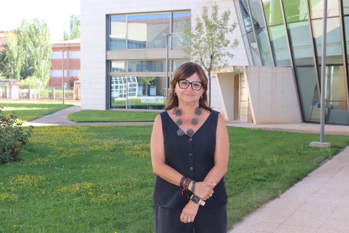 Carmen Amoraga, escritora: “Me interesa mucho el proceso de creación de la novela y el proceso de creación de creadores”