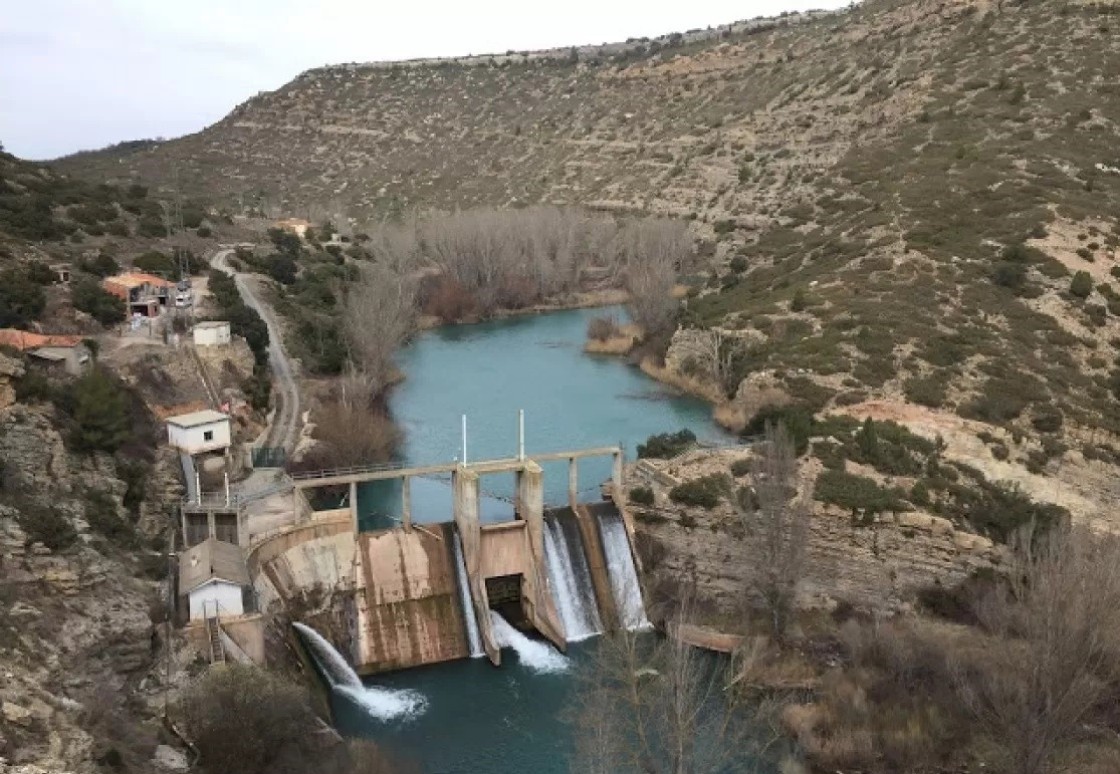 La asociación Mijares Vivo y la comunidad de Regantes del Mijares defienden la continuidad de la presa de los Toranes