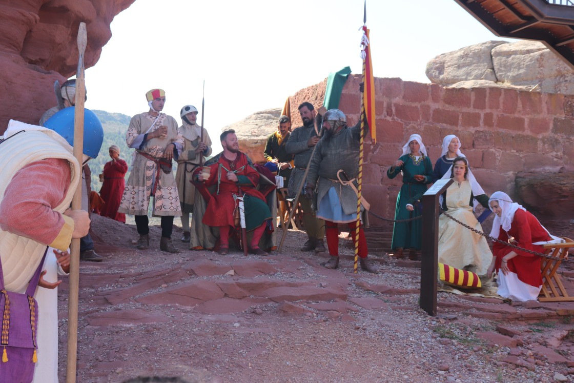 La historia y el Castillo de Peracense mantienen viva la tradición aragonesa