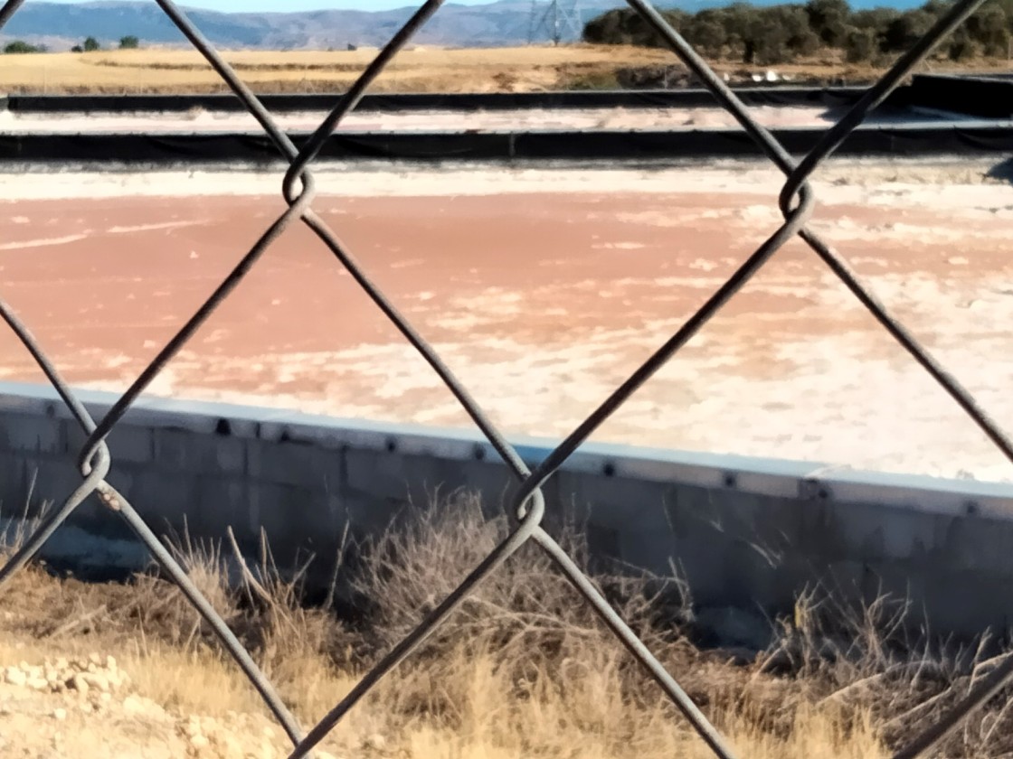 Los vecinos de Concud se plantan ante la falta de respuestas administrativas a los vertidos