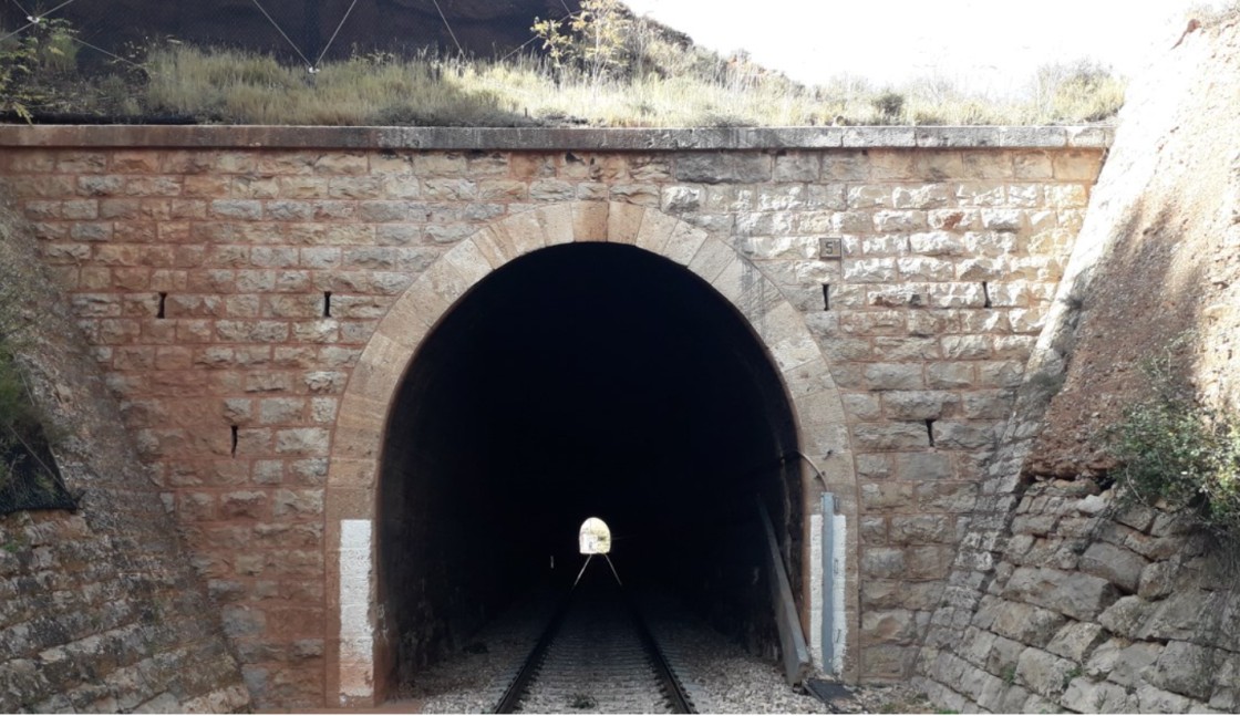 Transportes continúa con las expropiaciones para poder ampliar los gálibos del tren