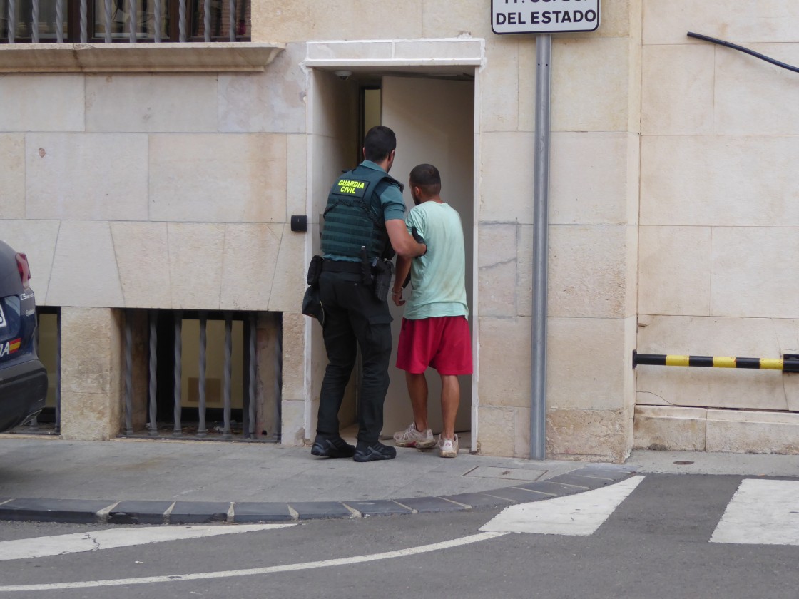Enviado a prisión el albanés detenido por una plantación de marihuana
